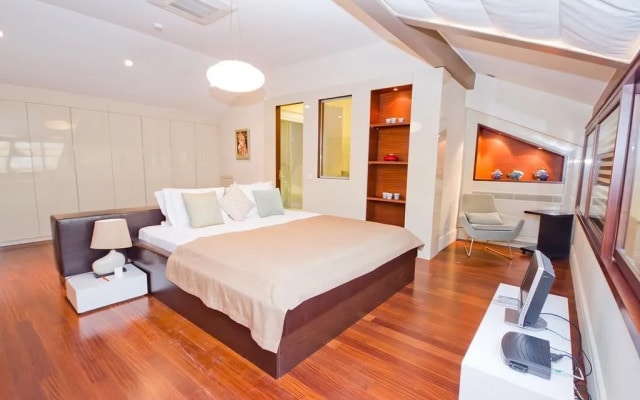 Cheya Hotels & Residences