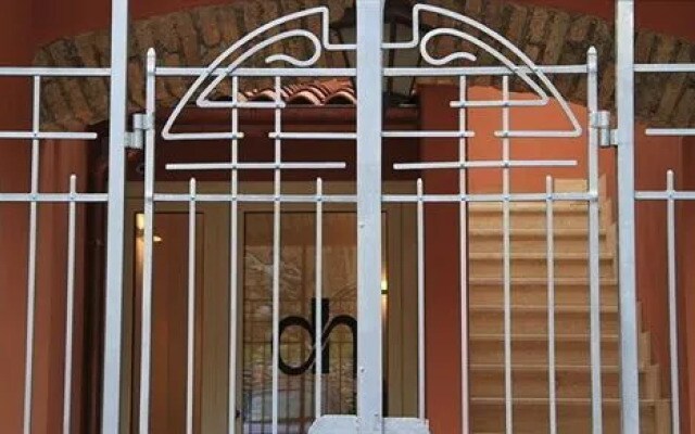 Dalmati House