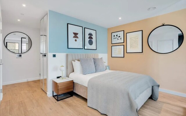 Sleek and Stylish Studio Apartment