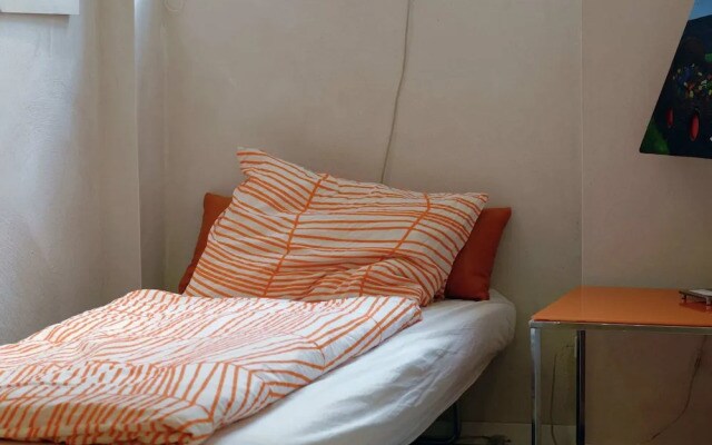 Contemporary Apartment in Kreuzberg Berlin with free Wi-Fi