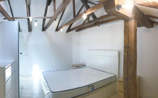Apartmanento de 2 Habitaciones en Universidad, 500m de Alonso Martinez