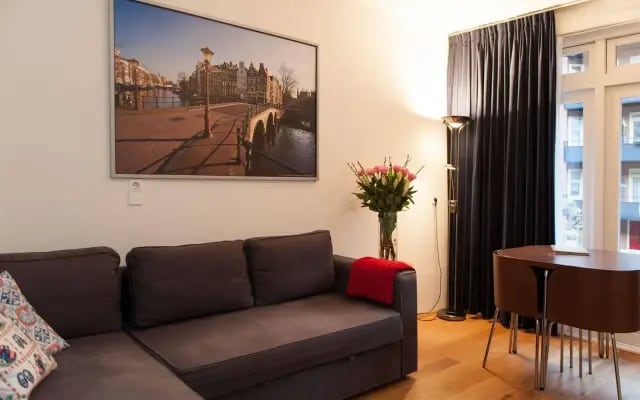 Bos en Lommer apartments - Erasmus Park area