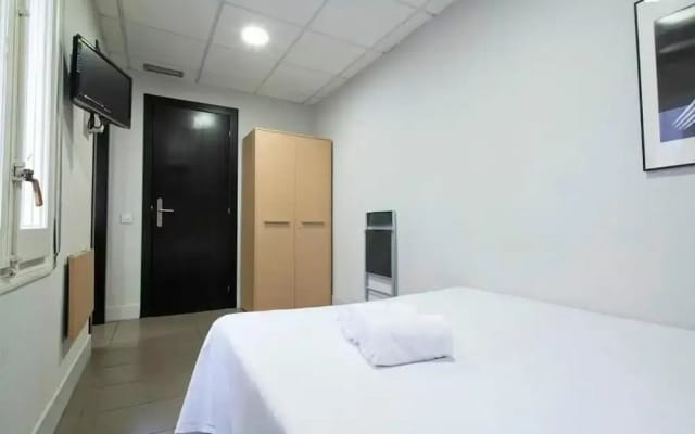 Hostal Putxet by gaiarooms