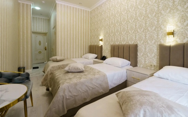 Lazy land hotel (Лэйзи лэнд отель)
