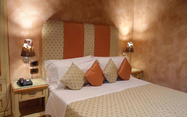 Condotti Rooms