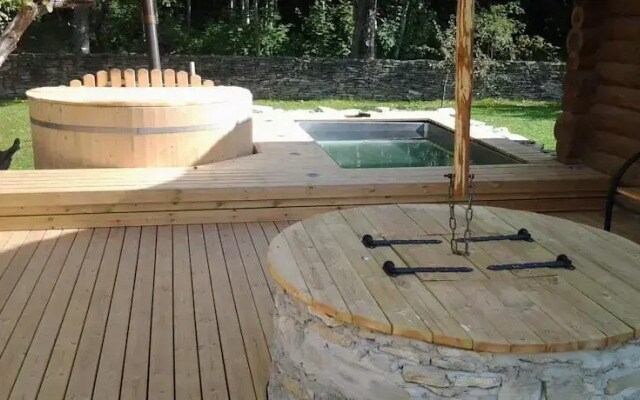 Peetri Holiday Home