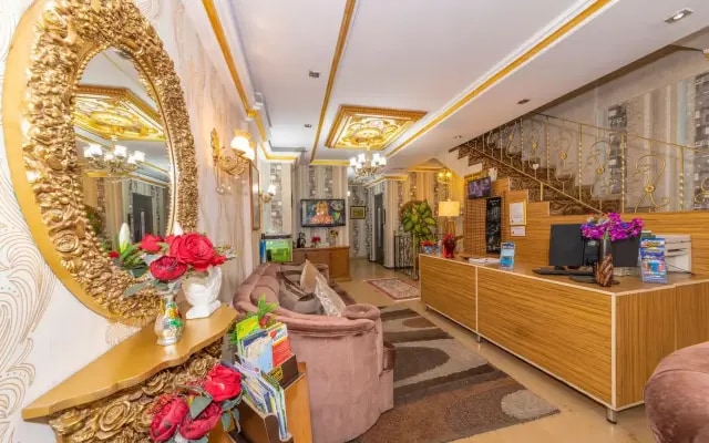 Ista Palace Hotel