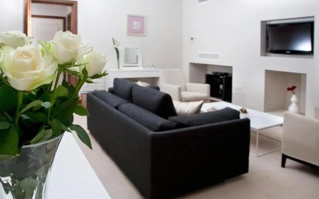 Arlington House Serviced Apartments