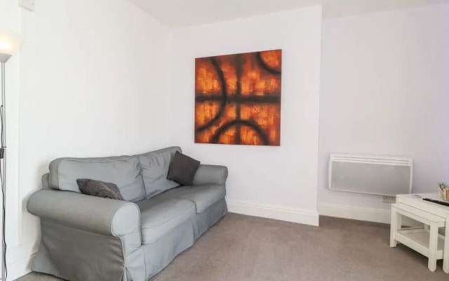 Apartment 9 Beaconsfield House