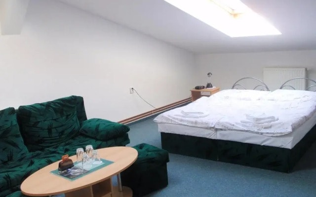 Hotel Albor