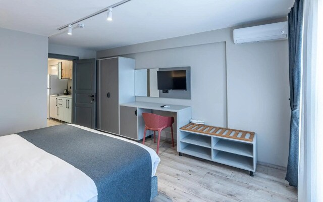 Calanthe Residence