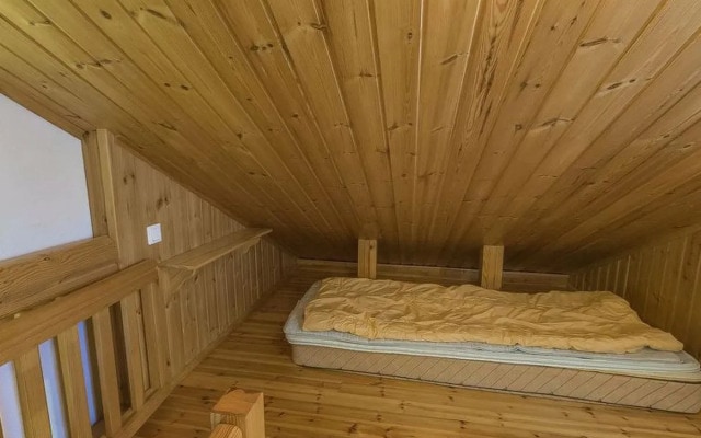 YLLäKSEN TUNTURIHONKAMAJA A 1