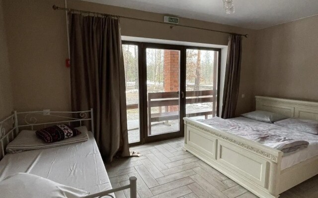 Ezera Park Hotel (Езера Парк)