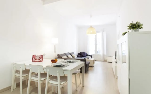 AB Passeig de Gràcia Pelai Apartment