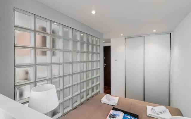 Plac Grzybowski Apartment