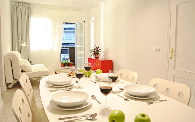 Suncity Alonso de Palencia Apartmentos