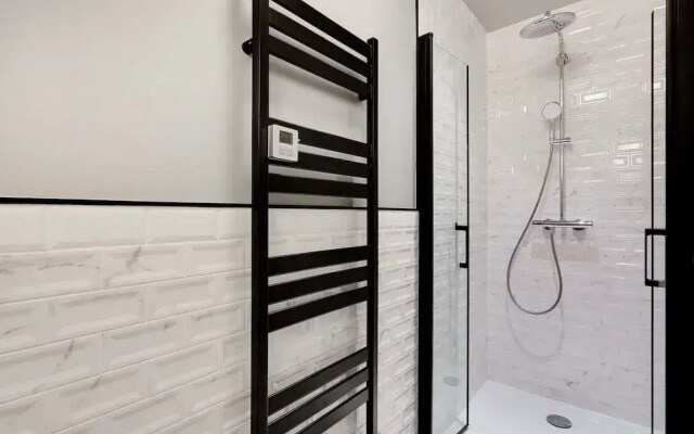 North Paris Suite