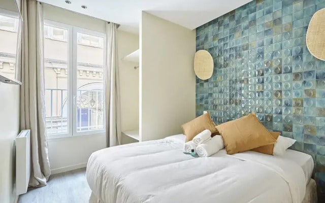 Modern 2 Bedrooms Apartment Le Marais/ Beaubourg
