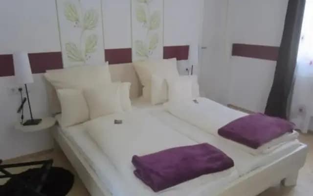 Hotel DAH-Inn