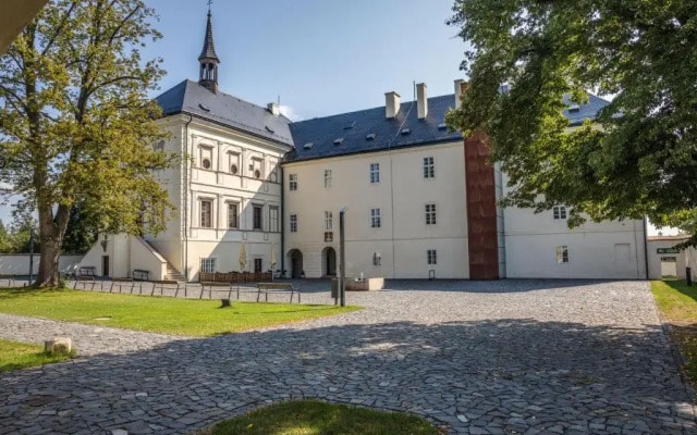 Hotel Zamek Svijany