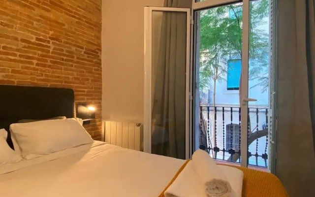 Cosy Urban Oasis 1BD in Poble Sec By Myrentalhost