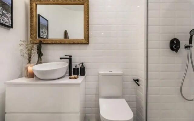 Monda - 2 Bedrooms and Terrace in Goya