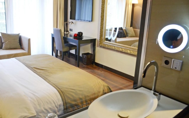 Quentin Berlin Hotel