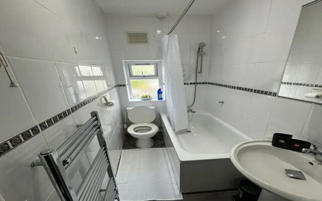Home in the Heart of Watford