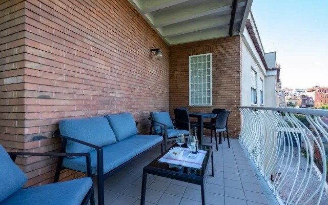 Your Trastevere Balcony