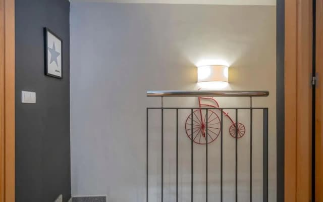 Bright and modern Duplex with terrace in Eixample district P1