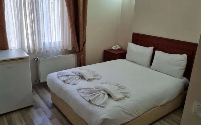 Emos Hotel
