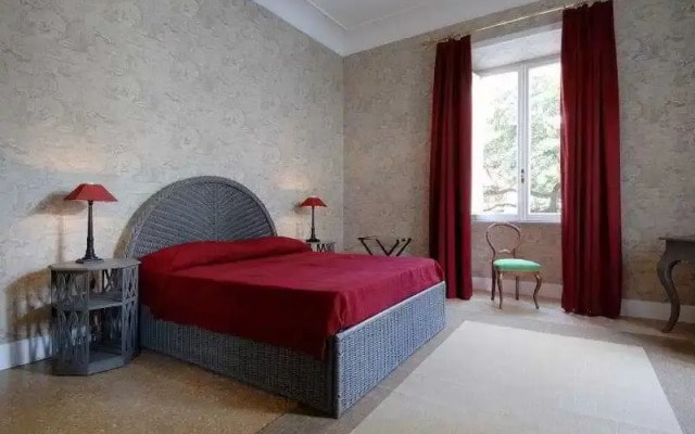 Le Tre Suites