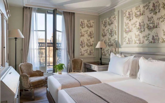 Hotel Du Quai Voltaire
