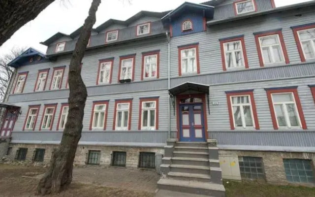 Zair Apartments