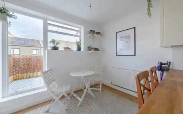 Stylish & Homely 1BD Flat - Walthamstow!