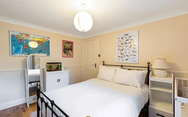 Charming London Retreat