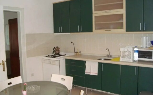 Deniz Apartments