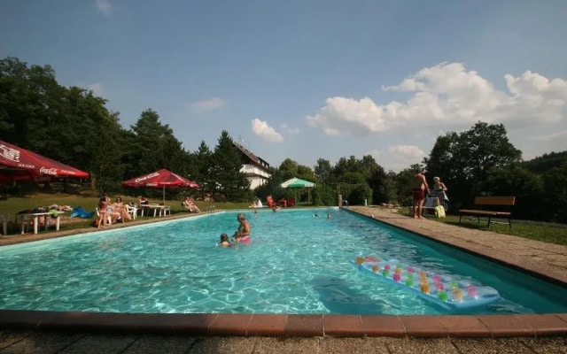 Hotel Hrazany