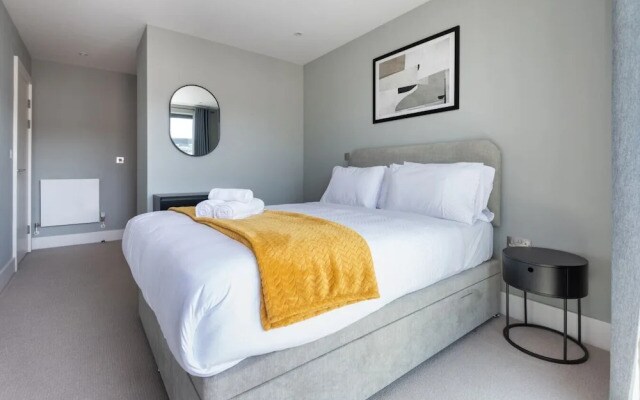 Dakota Apartment Wembley Stadium