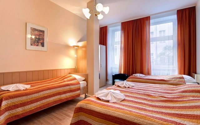 Hotel-Pension Am Savignyplatz