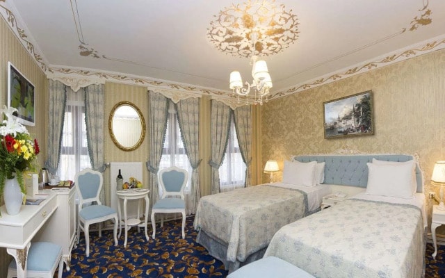 Kupeli Palace Hotel