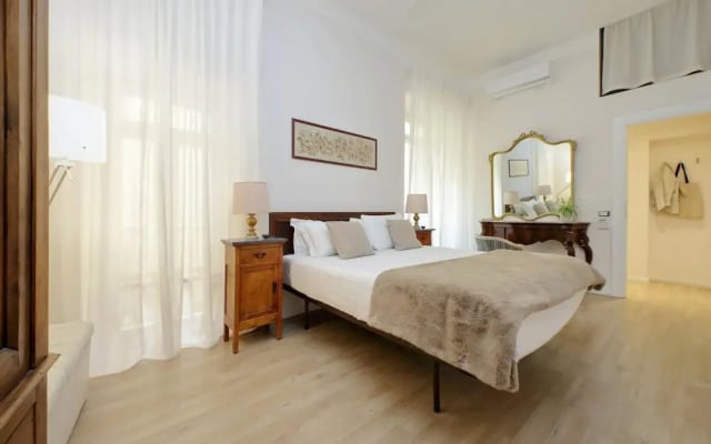 Treasurerome Opera Trevi Green Suite 2BR