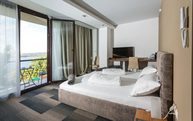 7 Terrass Boutique Hotel