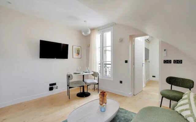 Apt a/c 1br/2p - Saint-lazare/les Champs Elysee