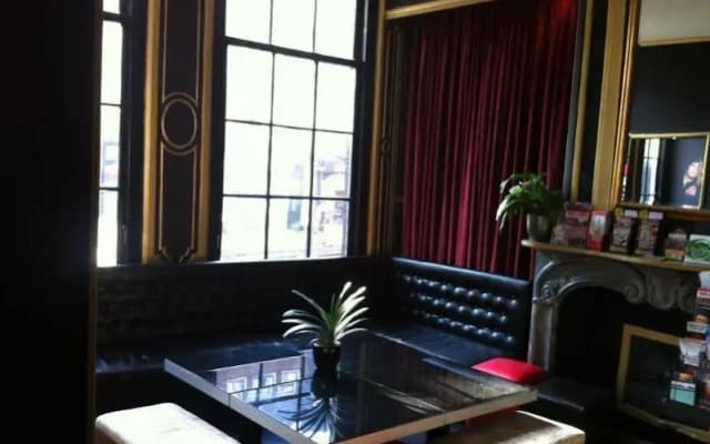 Heart Of Amsterdam - Hostel
