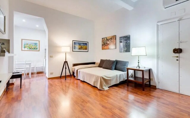 Borgo Vittorio near Saint Peter's square