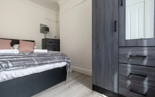 Lux Apartments 3 Bedroom House - Bala