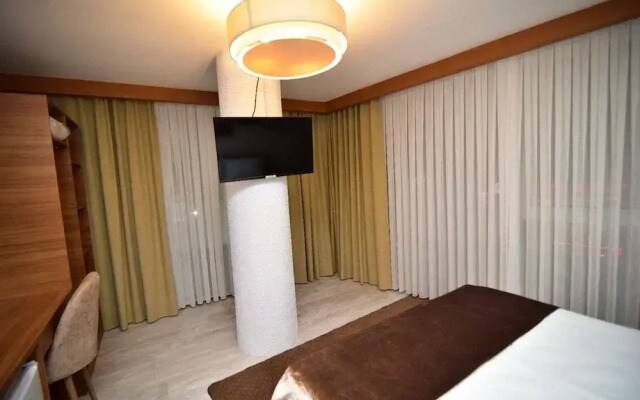 Dmr Grand Family Hotel Sancaktepe
