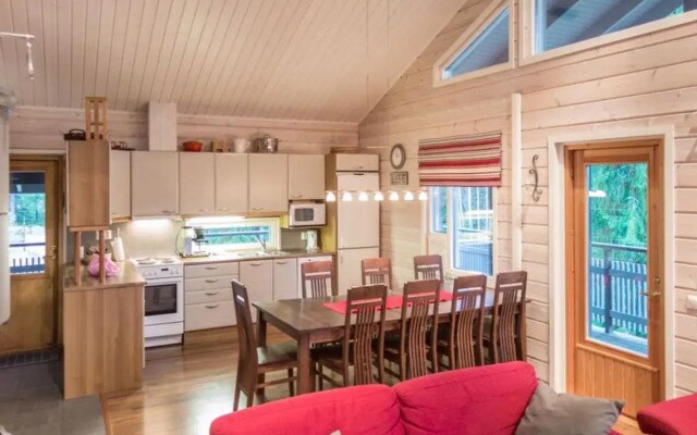 Holiday Home Teerenpesä