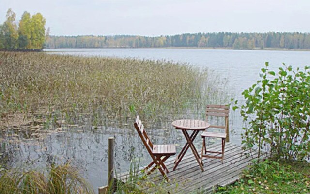 Etelaranta 18711